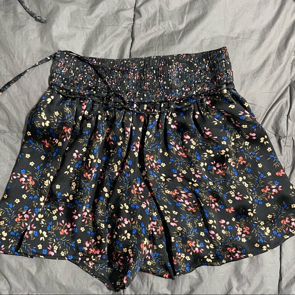 Cute skorts - Picture 3 of 5